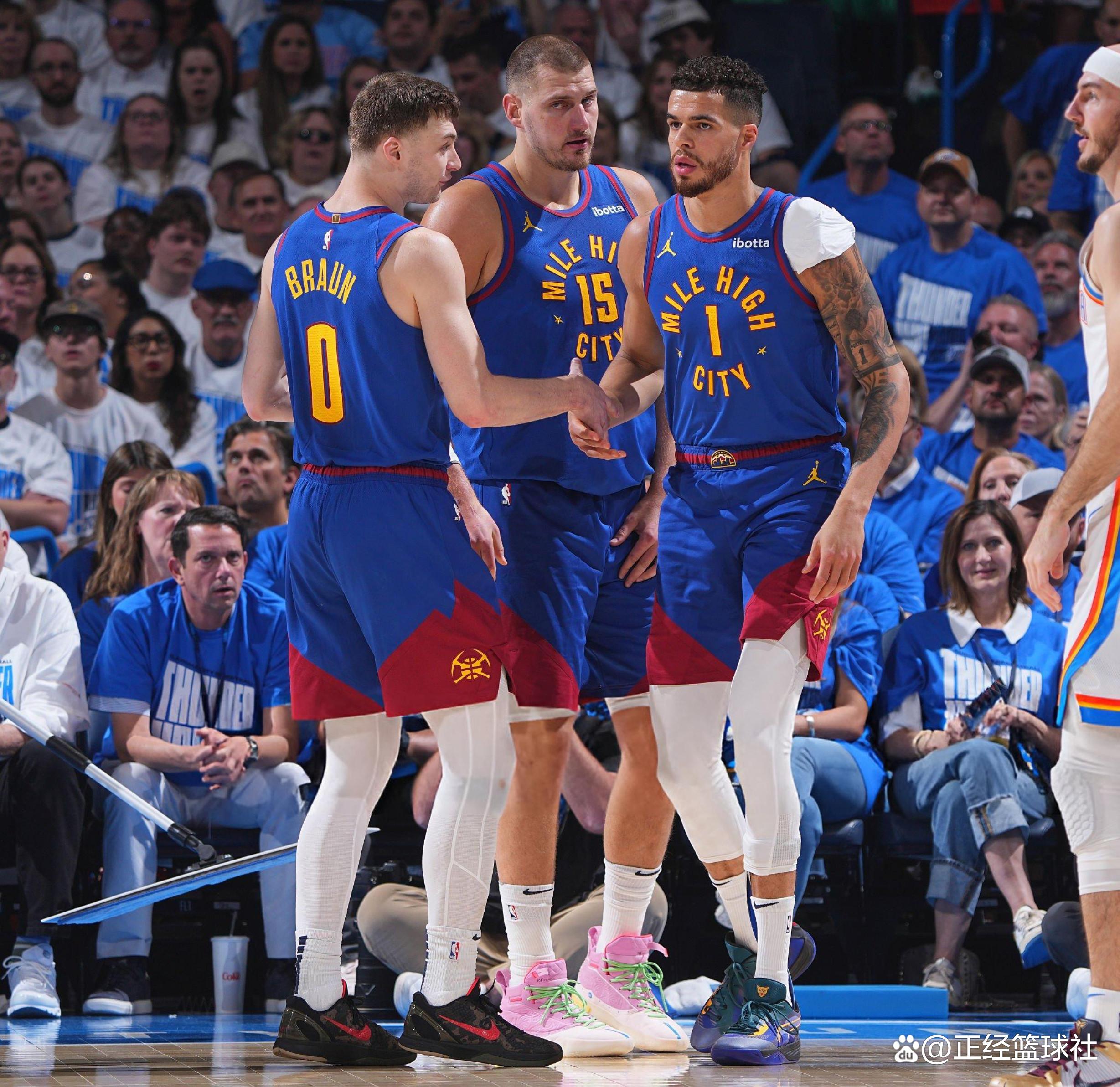 埃杜在高铁站被围满，合同今年到期，他说明年也希望在深圳（埃杜高铁站遭粉丝围堵，合同今年到期：称明年仍盼留在深圳）