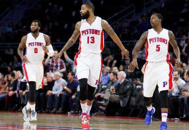 墨媒：拉莫斯将自由身离开蒙特雷，共代表球队出场34次进8球（墨媒称拉莫斯将以自由身离开蒙特雷 为队出场34场攻入8球）